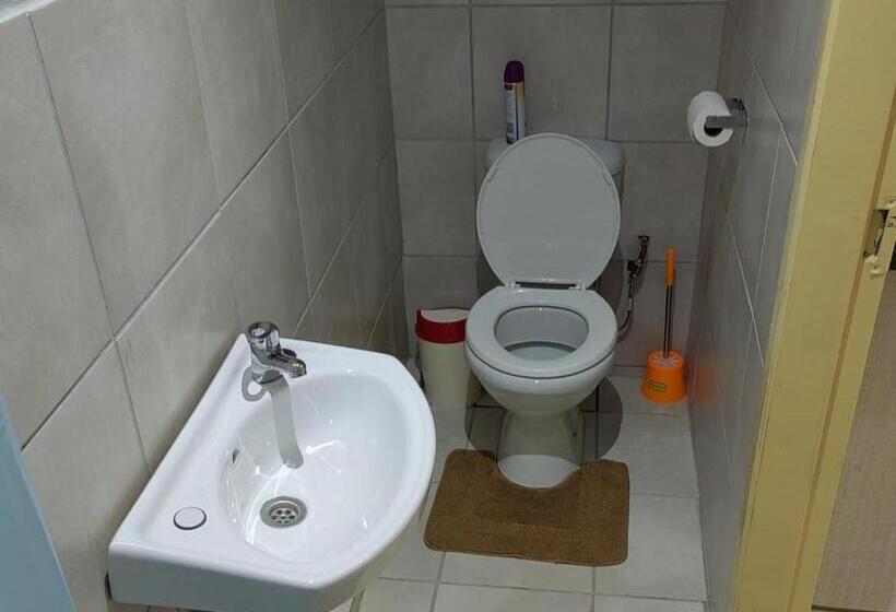 스탠다드 룸 킹사이즈 침대, Sibahlenomhlambi Guesthouse