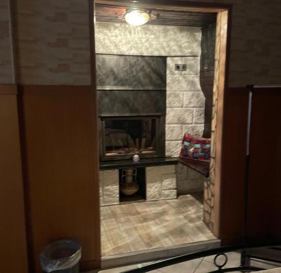 デラックスルーム, Al Cervo Tra I Laghi