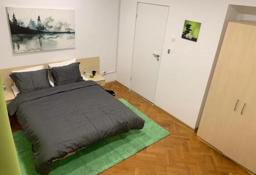 اتاق استاندارد, Bucarest B&b