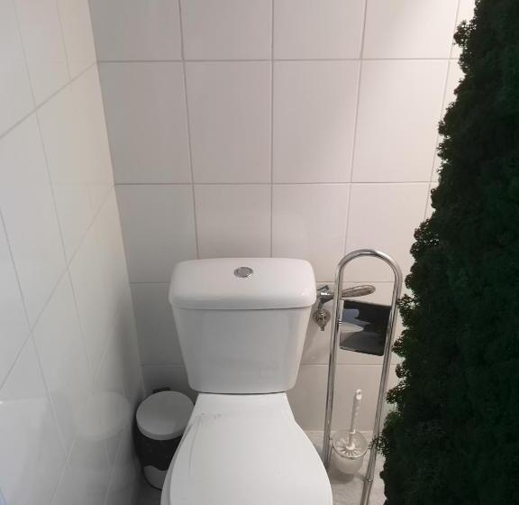 اتاق استاندارد یک نفره, Bucarest B&b