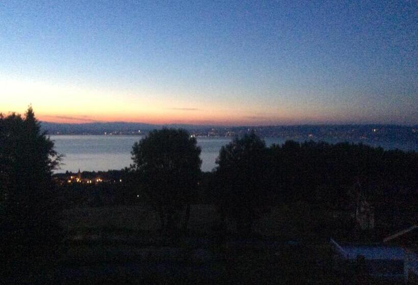 1 Bedroom Apartment Lake View, Maxilly Appart