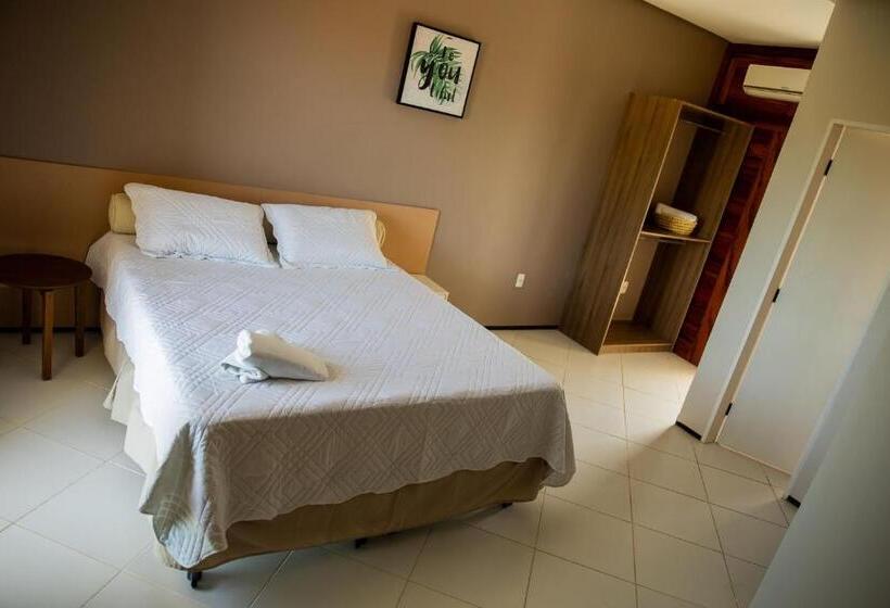 سوییت با چشم‌انداز دریا, Coqueiro Village Flats