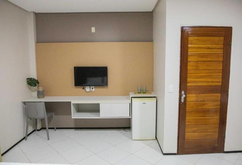 اتاق سه نفره سوپریور با چشم‌انداز دریا, Coqueiro Village Flats