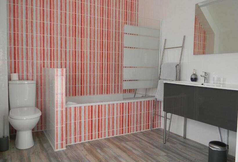 家庭间, Les Jardins Du Cloestro