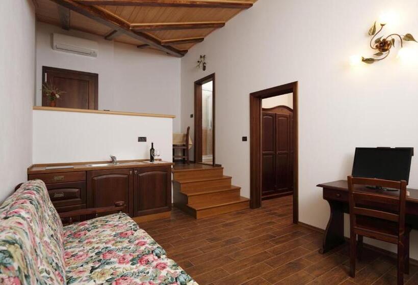 Deluxe Suite Sea View, Pri Marjotu