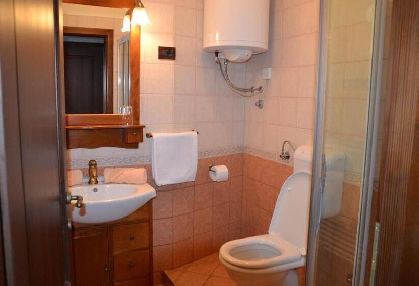 Deluxe Room Mountain View, Pri Marjotu