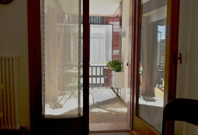 スタンダードトリプルルーム, B&b Del Viaggiatore