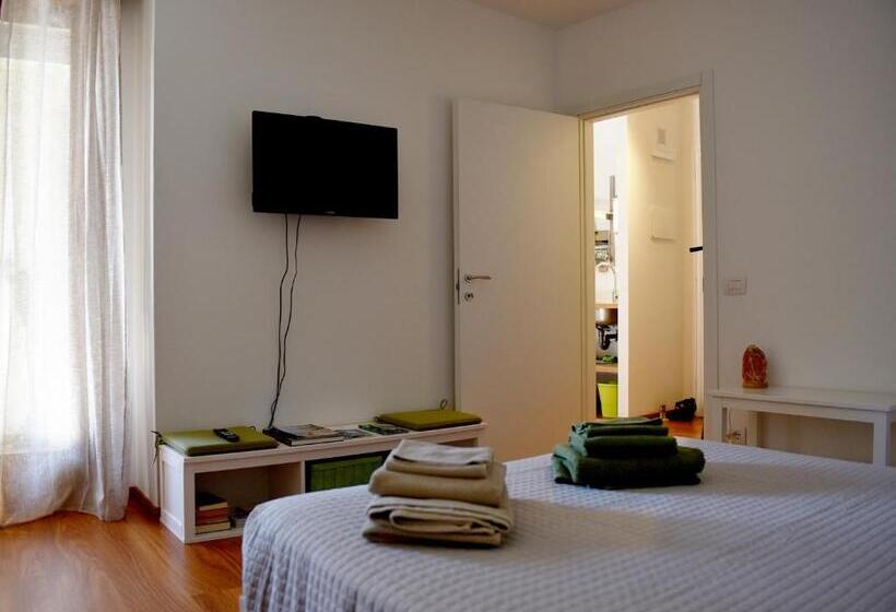 غرفة قياسية ثلاثية, B&b Del Viaggiatore