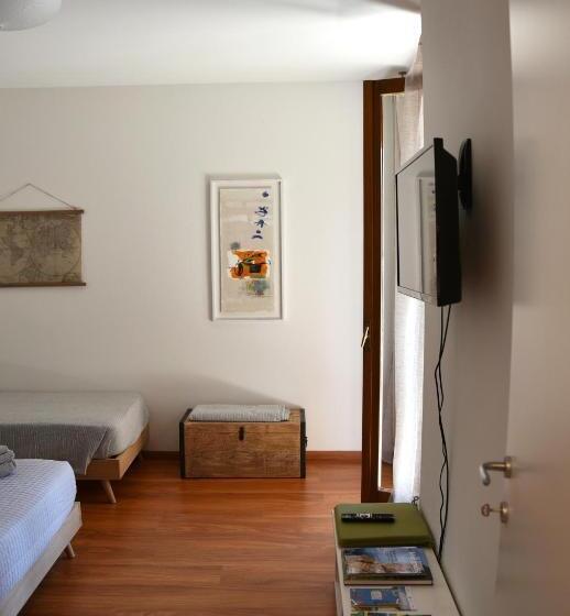 غرفة قياسية ثلاثية, B&b Del Viaggiatore