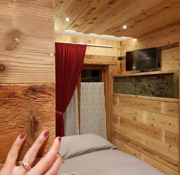 マウンテンビューデラックスルーム, Agriturismo La Giasena