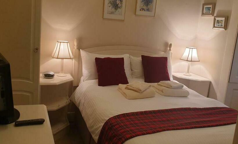 اتاق اکونومی, Creag Dhubh Country House