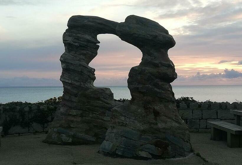 Апартаменты Superior 1 Спальня, Forest Path Luxury Studio Apartment With Large Bedroom Bathroom And Sauna Sleeps Up To 4