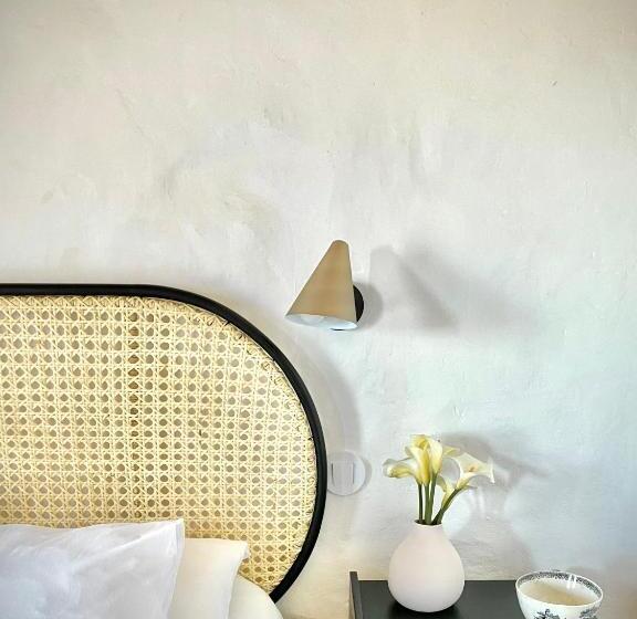 סוויטה משפחתית, Casa No Montinho