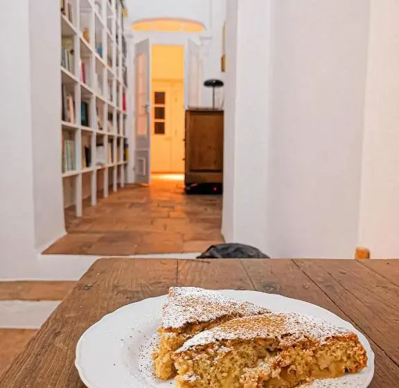 １ベッドルームハウス, Casa No Montinho