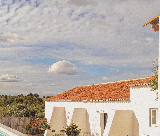 סוויטת דופלקס, Casa No Montinho