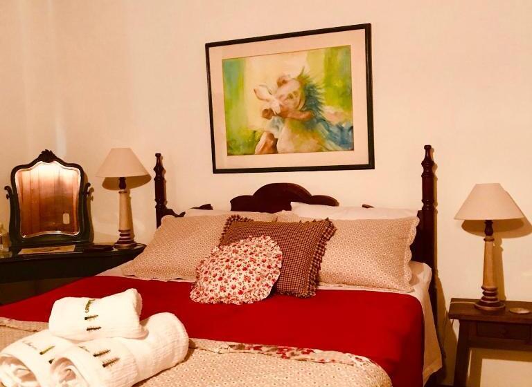 סוויטה, Pinheiros Do Rocio