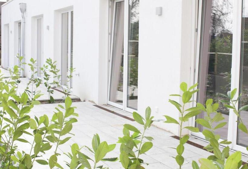 סוויטה עם טרסה, Voss Haus