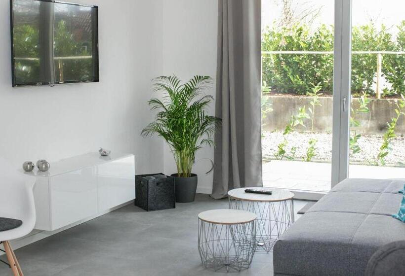 סוויטה עם טרסה, Voss Haus