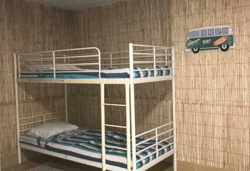 ルームシェアのワンベッド, Home Of Pilgrims D`apúlia