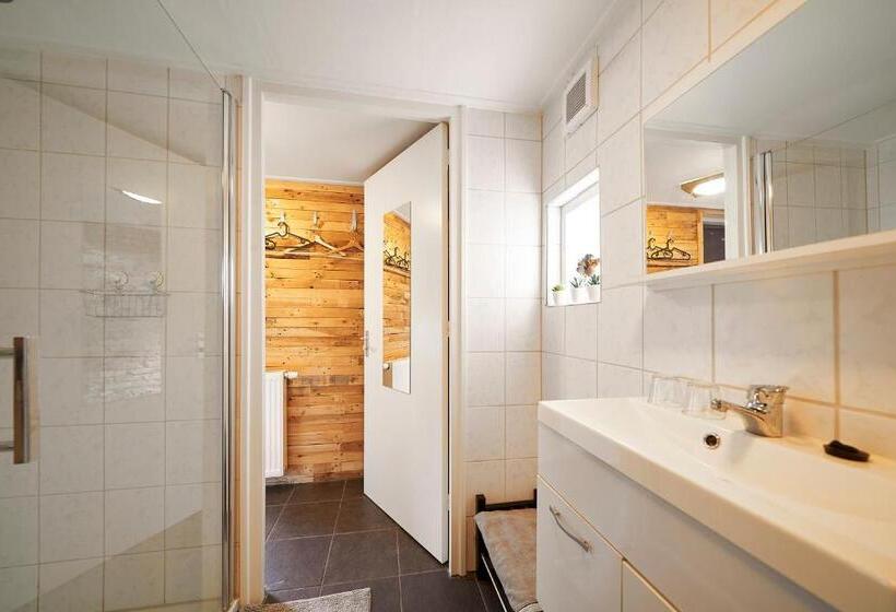 اتاق استاندارد, B B Huize Hooijer