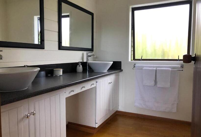 סוויטת דלוקס נוף לים, Harbour View Retreat Mangonui