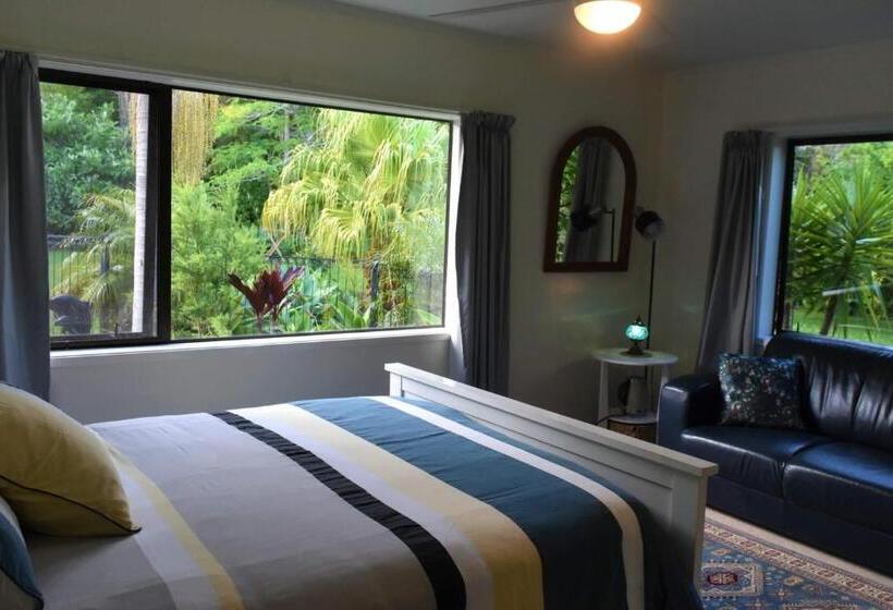 标准房带园景, Harbour View Retreat Mangonui