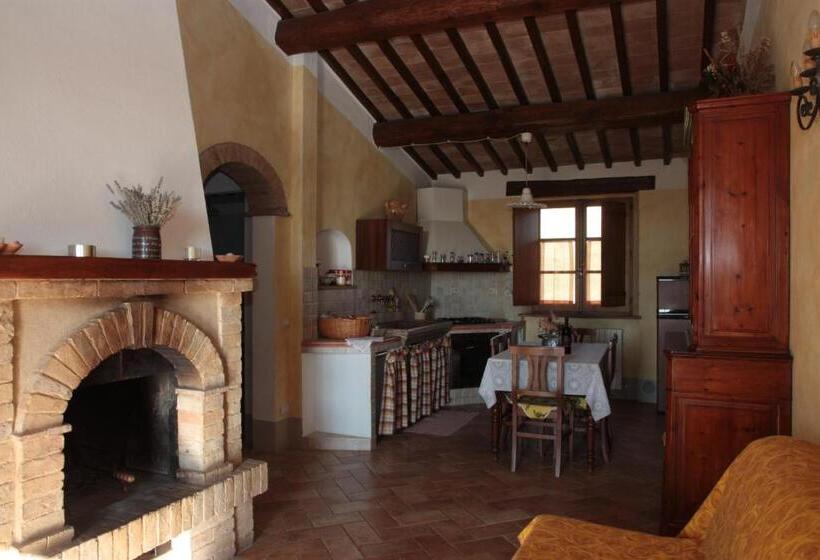 וילה עם חדר שינה אחד ובריכת שחיה, Aurora Agriturismo