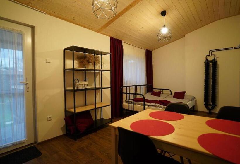 침실 1개 아파트, Dobrýbydlo