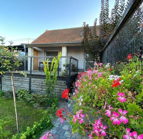 침실 1개 아파트, Dobrýbydlo