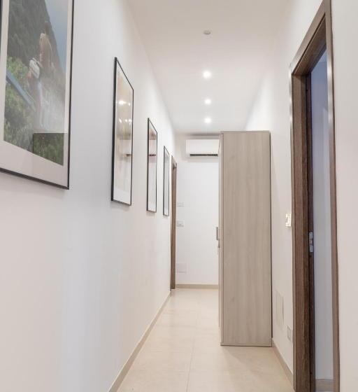 غرفة قياسية مع حمام خارجي, Le Stanze Dei Poeti E Del Vino