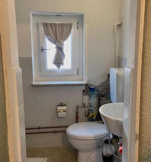 Chambre Standard Individuelle, Maison Sarraj Affittacamere