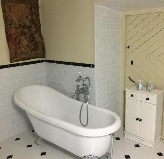 جناح ديلوكس, Casa San Roque