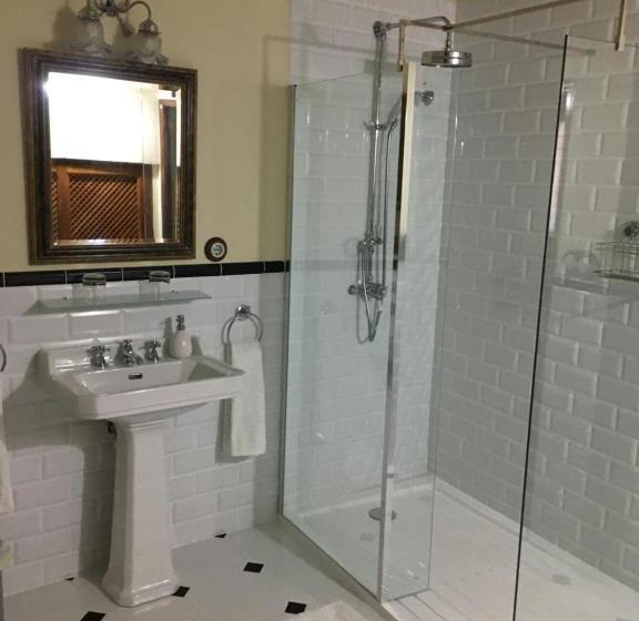 جناح ديلوكس, Casa San Roque