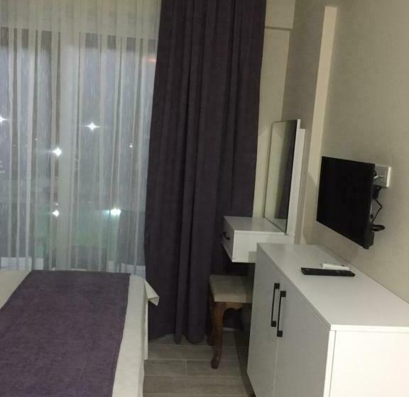 标准间带游泳池, Vespera