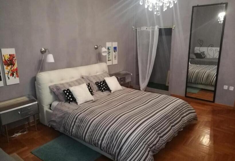 스탠다드 트리픔 룸 공동욕실, A Casa Di Narciso E Margherita
