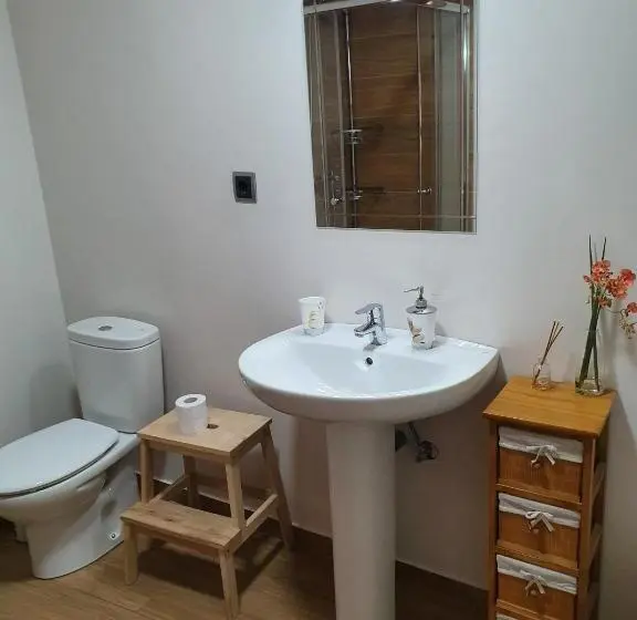تختخواب در اتاق مشترک, Albergue Só Por Hoje , Albergue Para Peregrinos Del Caminho De Santiago