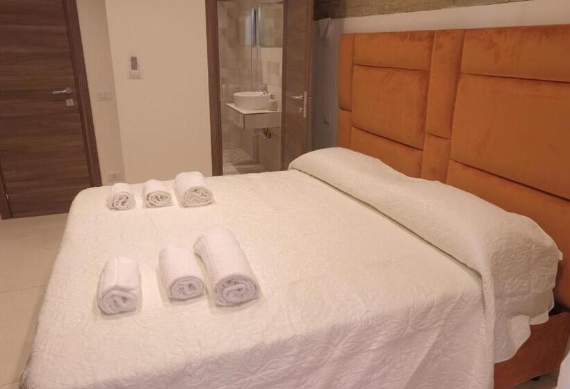 اتاق استاندارد با تخت بزرگ, Amore Napoletano