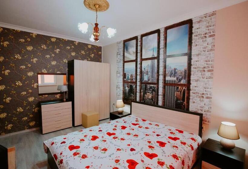 Quarto Deluxe Cama King, Dimitrovi Rooms