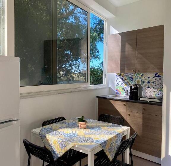 スタンダードルーム, Home D&d