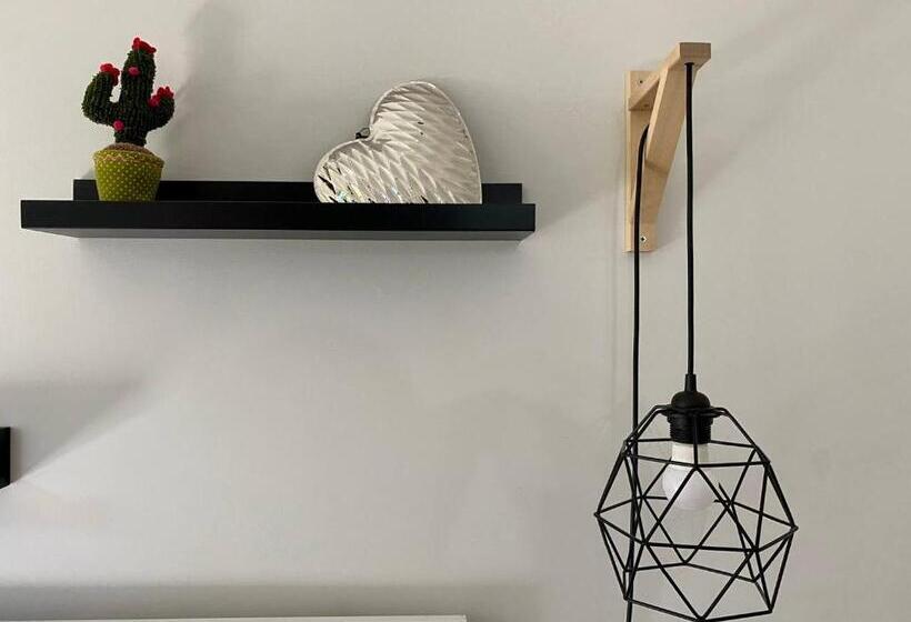 スタンダードルーム, Home D&d