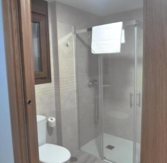 스탠다드 트리플 룸, Hostal Casa Fermina  A 2 Horas De Las Pistas De Esquí