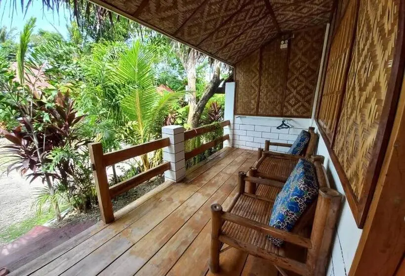 デラックスバンガロー, Sambag Hideaway Bungalows