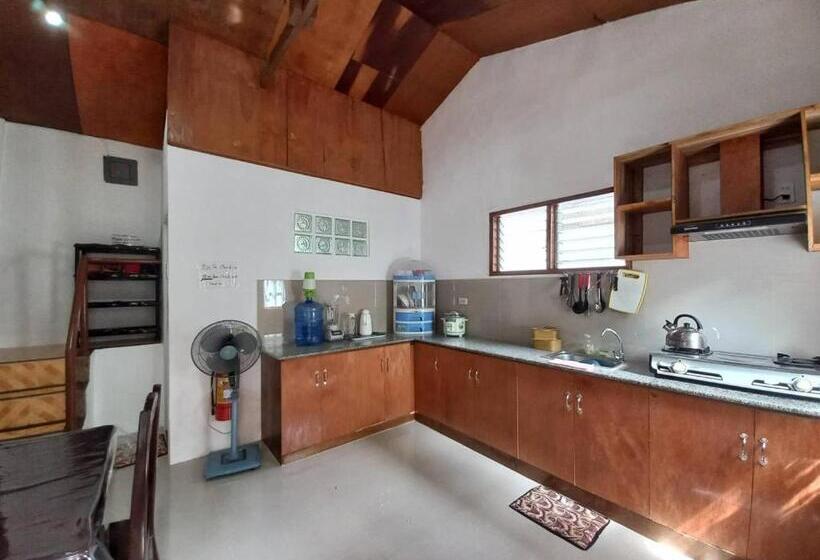 بانگلوی استاندارد با چشمانداز دریا, Sambag Hideaway Bungalows