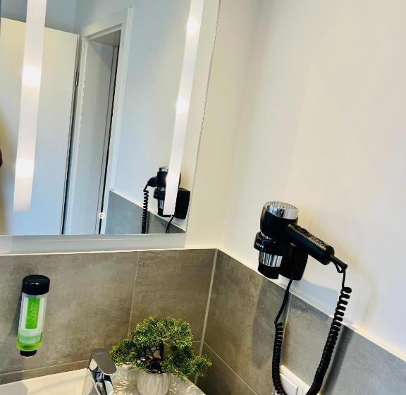 غرفة ديلوكس فردية, Liro Hotel Pension Haus Andrea