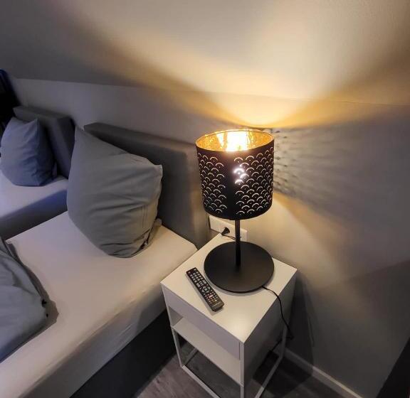 Трехместный Номер Комфорт, Liro Hotel Pension Haus Andrea