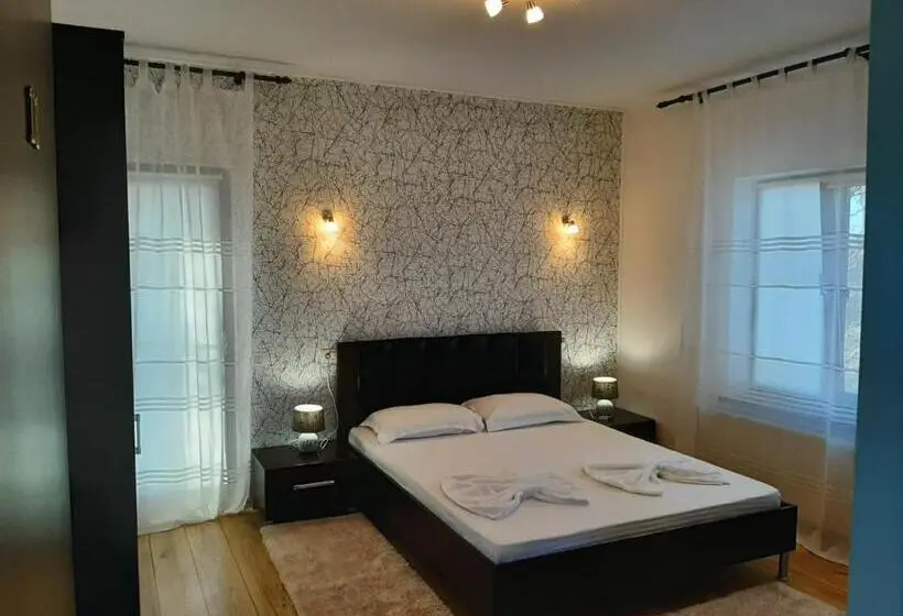 Deluxe-huone King-vuode, Pensiunea Turist