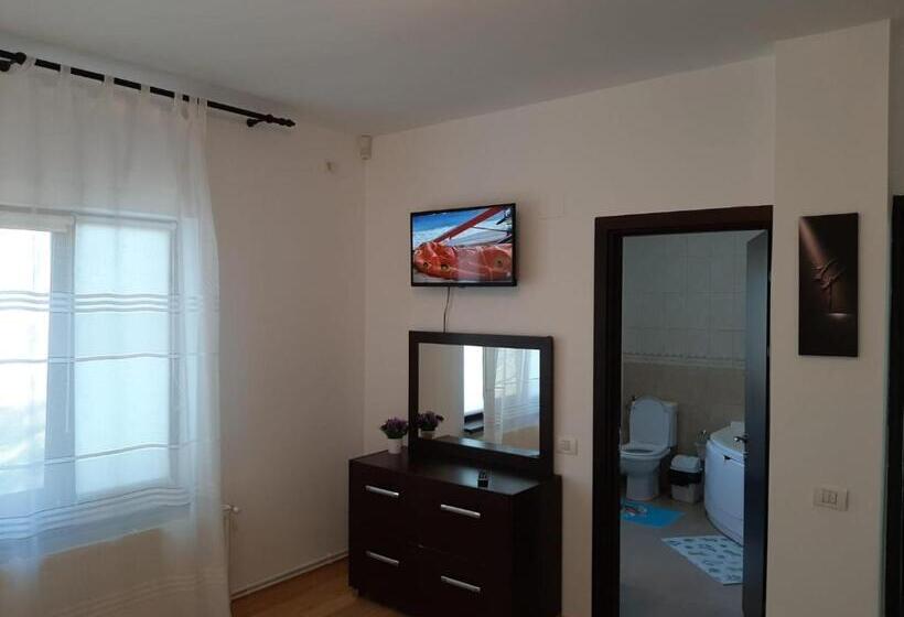 Номер Deluxe Кровать Кинг, Pensiunea Turist
