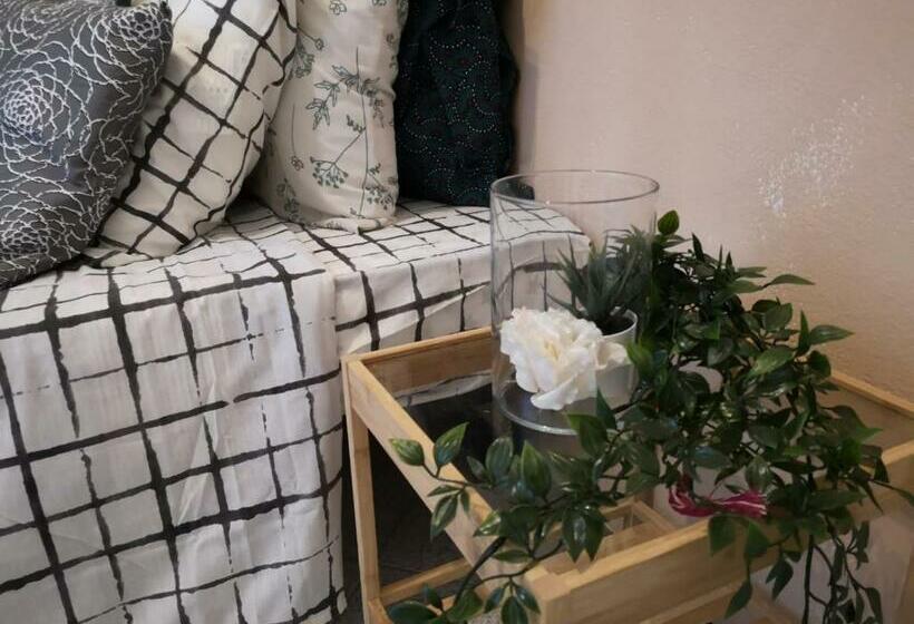 اتاق استاندارد, Chafbius