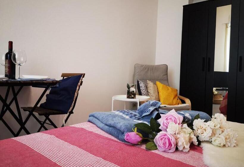 اتاق لوکس, Chafbius