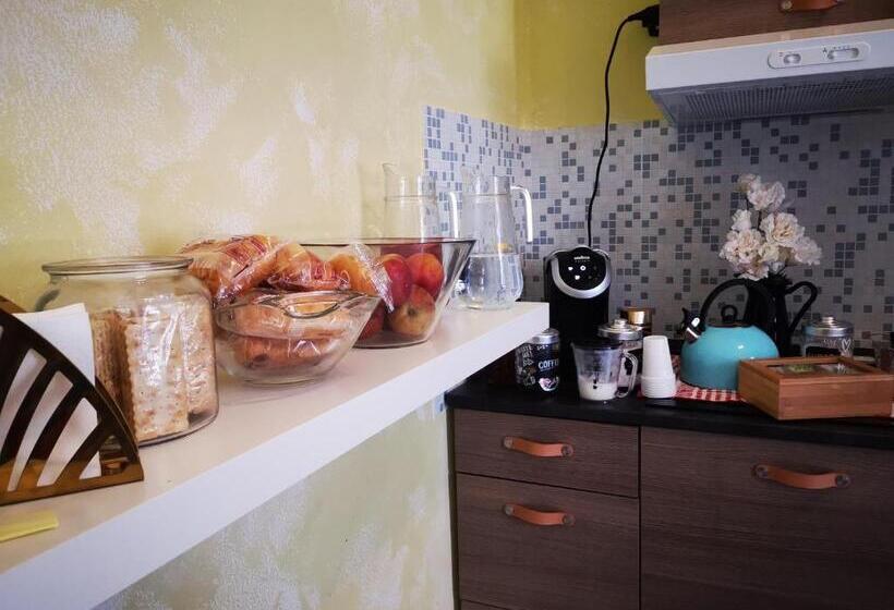 سوییت خانوادگی, Chafbius